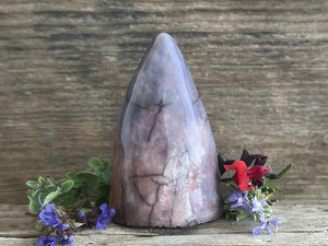 Little winter cave, ceramic spirit house, fairie cottage | Shinto, shamanism, magical