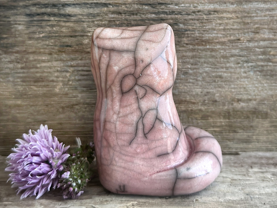 Gentle sunrise kitsune fox kami guardian sculpture | shamanism, Shinto Inari statue