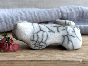 Sleepy white cat kami sculpture | cute guardian for Shinto, shamanism