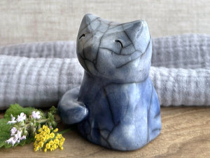 Moon-gazing kitsune fox raku sculpture | Shinto Inari, shamanism totem