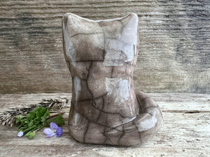 Quiet praying kitsune fox kami nature spirit raku statue | Shinto Inari, shamanism