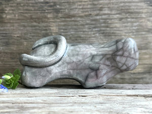 Sleepy grey cat kami guardian spirit raku sculpture | Shinto shamanism statue