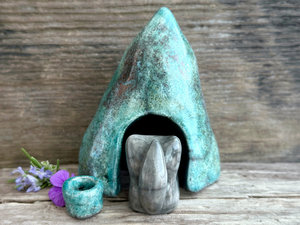 Kitsune fox spirit kami nature shrine | Shinto Inari sculpture, shamanism totem