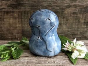 Gentle and joyful girl Jizo sculpture | Shinto kamidana guardian