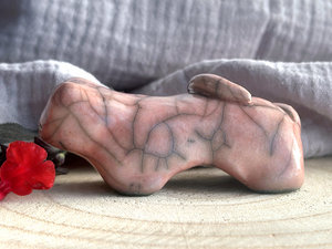 Sleepy pink cat kami sculpture | cute guardian for Shinto, shamanism
