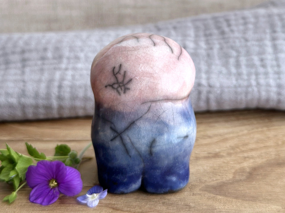 A little dawn earth and moon spirit | Shinto sculpture, shamanism totem