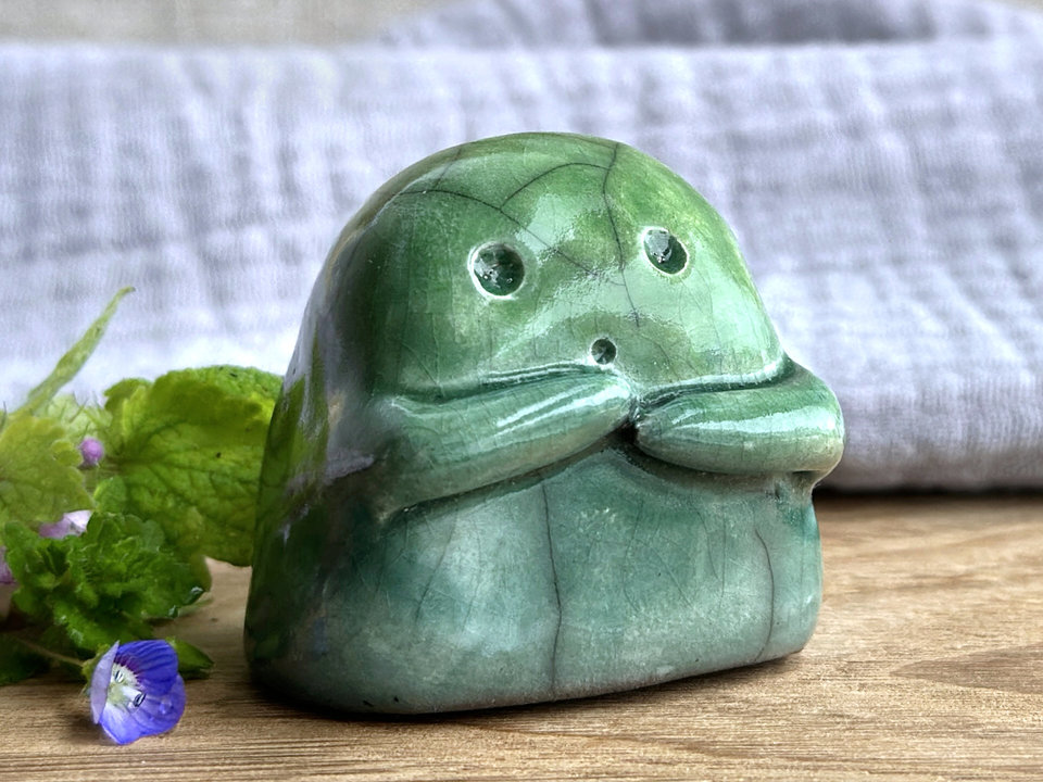 Kodama nature & tree spirit kami sculpture | Shinto guardian, shamanism totem statue