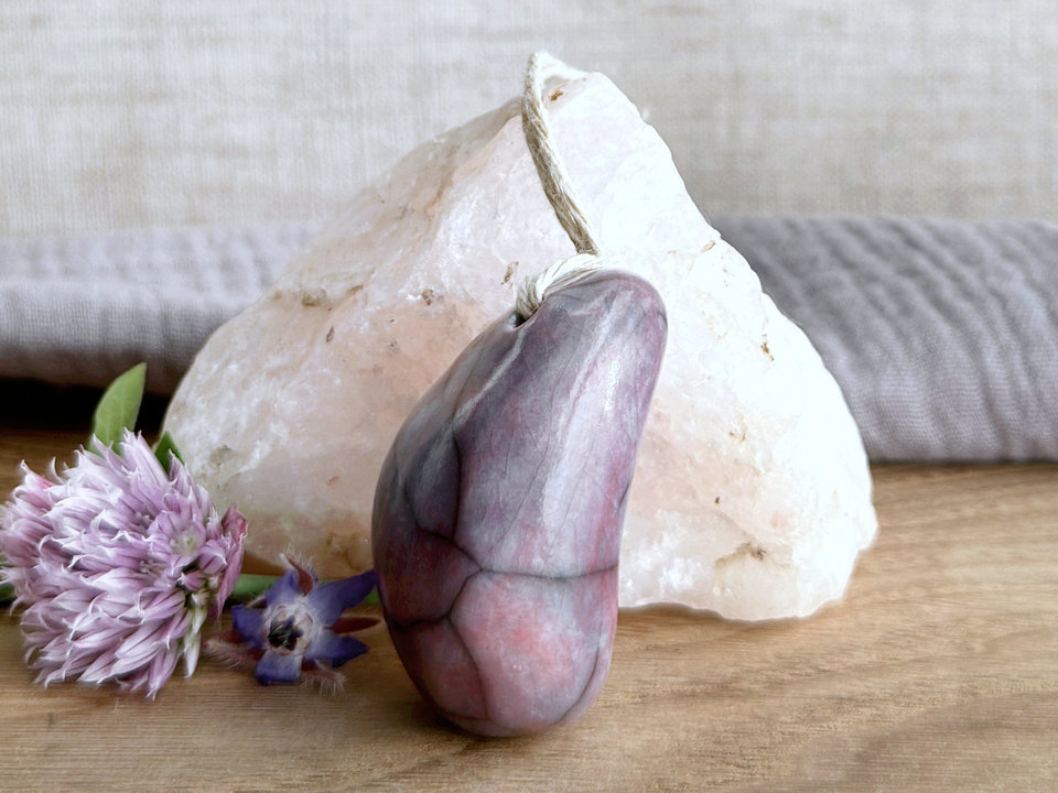 Droplet hanging sculpture (violet & mauve)