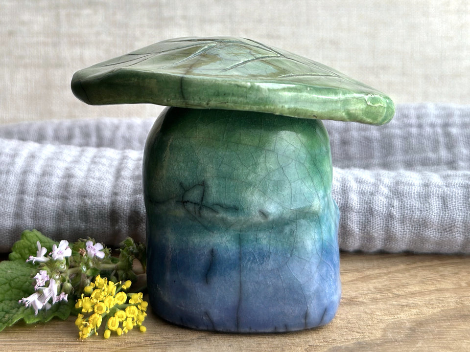 Nature leaf water guardian statue | Shinto shamanism earth spirit kami sculpture