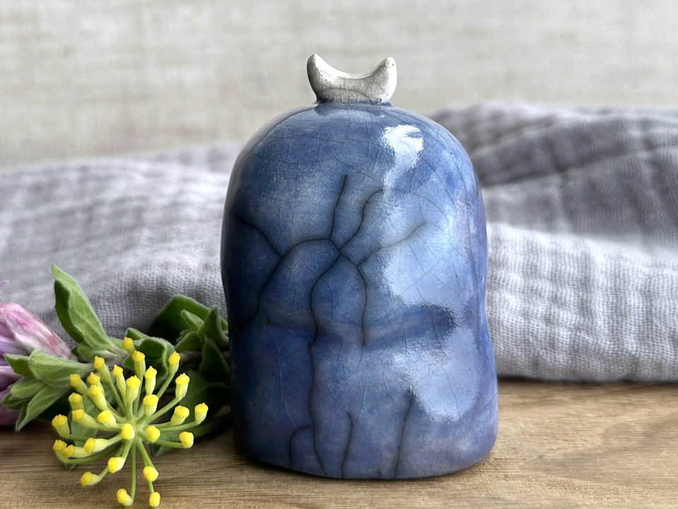 Midnight moon nature spirit kodama guardian sculpture | Shinto, shamanism