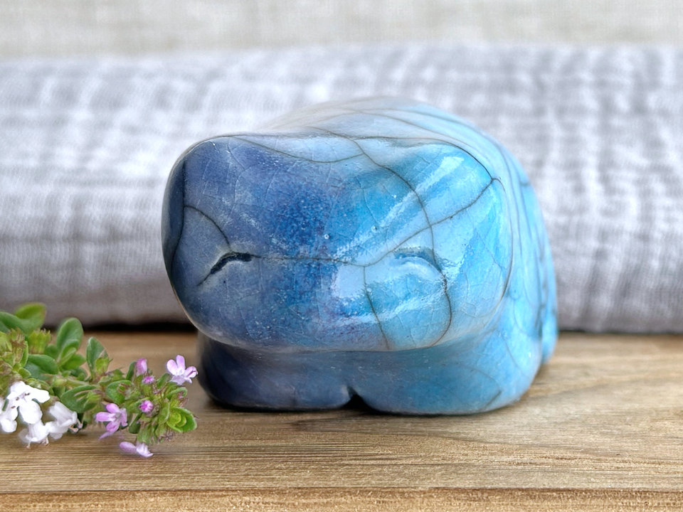 Bear of recovery and acceptance nature spirit statue | Shinto shamanism sculpture