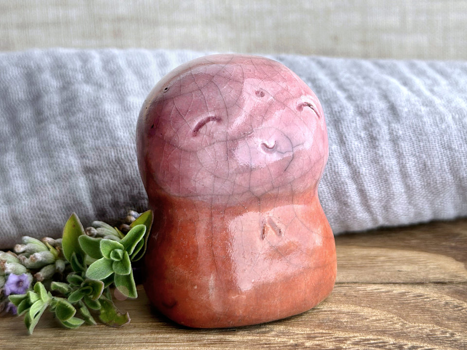 Jizo of gentle warmth guardian statue | Shinto kamidana shrine friend