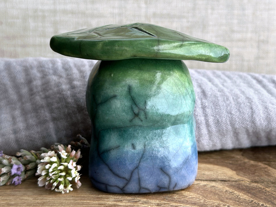 Earth balance nature guardian statue | Shinto shamanism leaf spirit kami sculpture