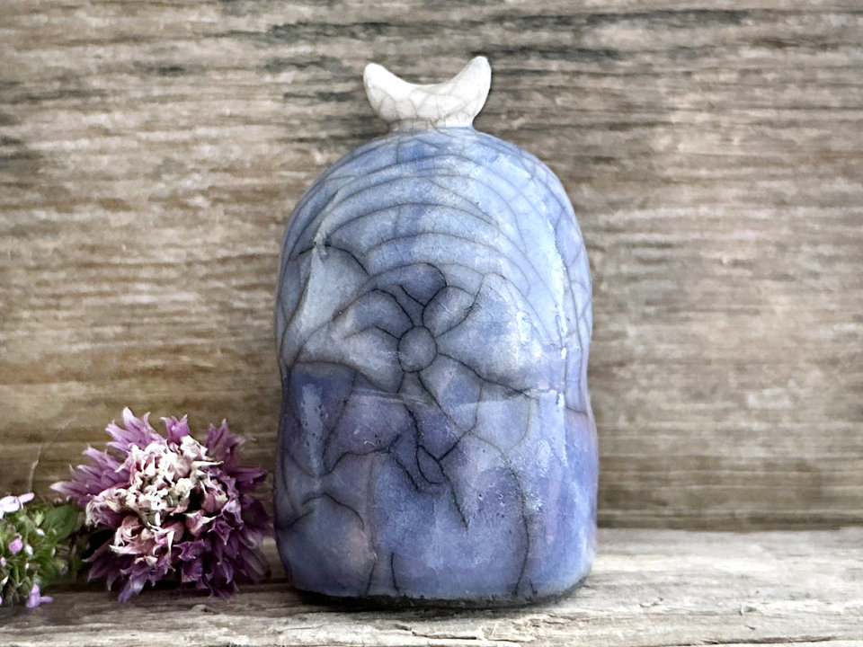 Quiet moon nature spirit kodama guardian sculpture | Shinto kamidana, shamanism
