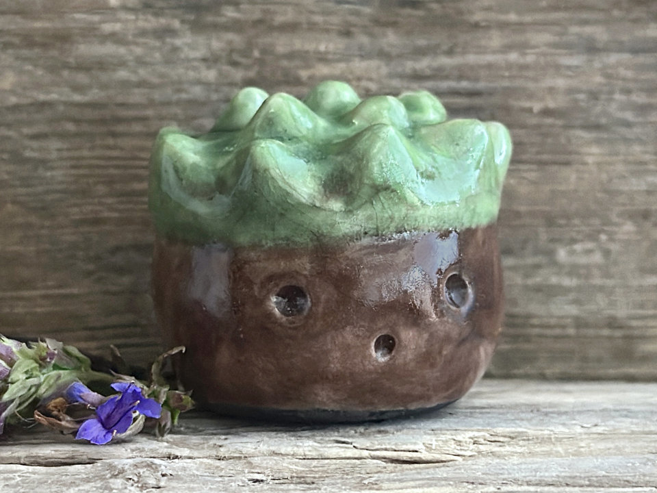 Chestnut nature spirit sculpture no.2 | Shinto, shamanism totem, autumn, fall