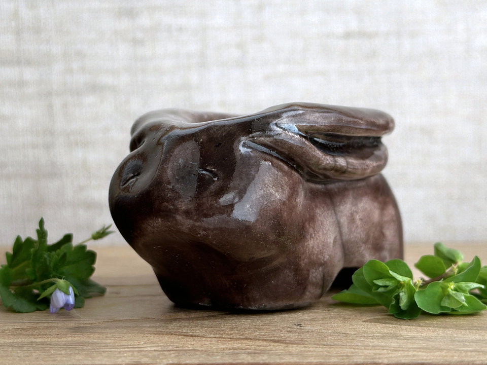 Winter rabbit nature spirit guardian sculpture | Shinto shamanism raku statue